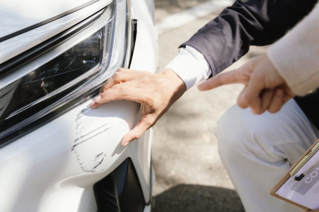 Looking at damages to auto after an accident